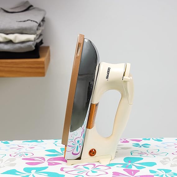 Geepas 1000W Heavy Dry Iron-2750